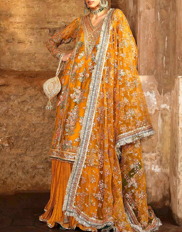 Luxury Handwork Embroidered Net Wedding Dress with Crushed Silk Gharara image 3