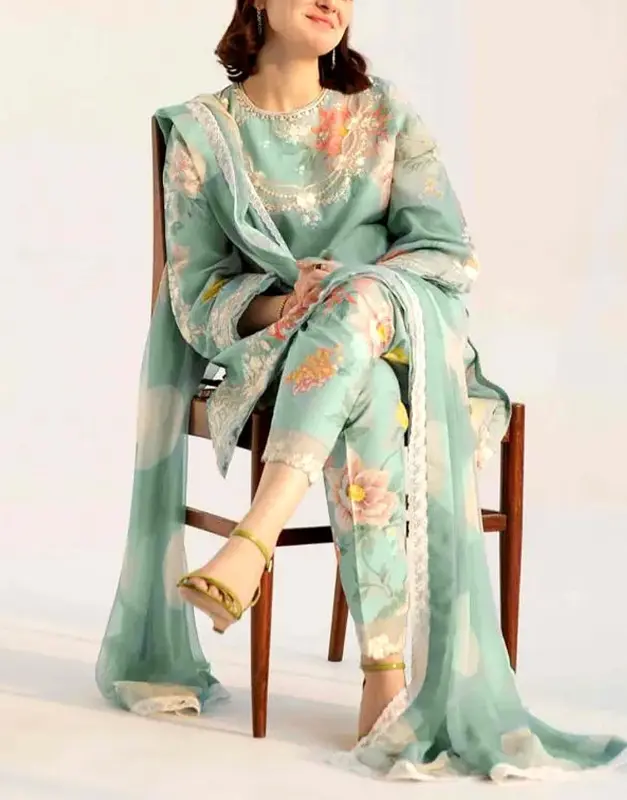 Trendy Embroidered EID Lawn Dress 2025 with Chiffon Dupatta image 2