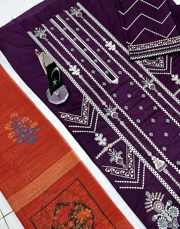 Elegant Embroidered Lawn Suit with Digital Print Diamond Dupatta image 3