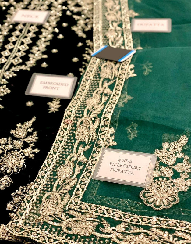 Luxury Heavy Embroidered Velvet Wedding Dress with Emb. Organza Dupatta image 7