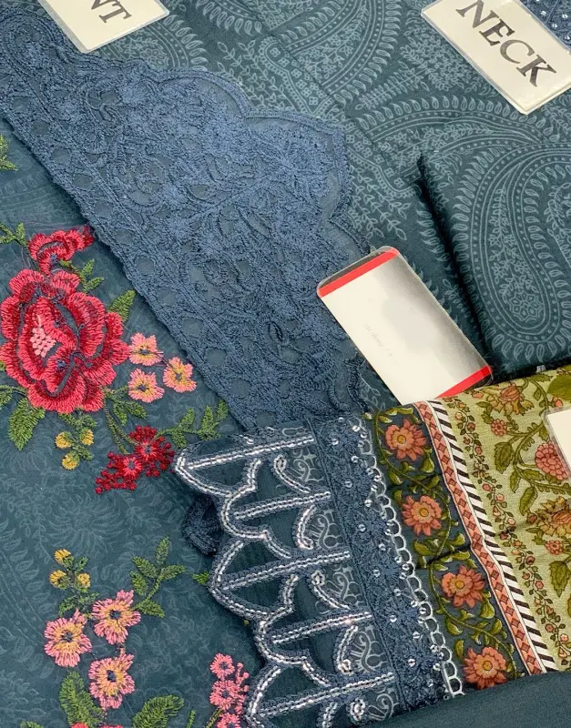 Luxury Embroidered Lawn Dress Chiffon Dupatta image 5