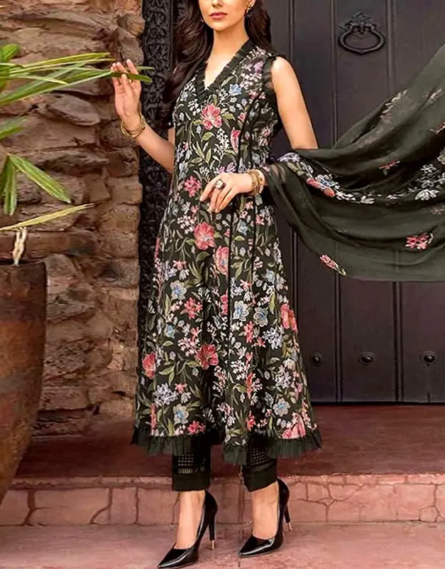 Luxury unstitched 3-Piece Embroidered Lawn Suit with heavy front and daman embroidery, includes a Bamber Chiffon Dupatta.